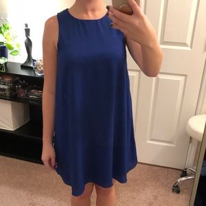 Beautiful blue dress for work or play!